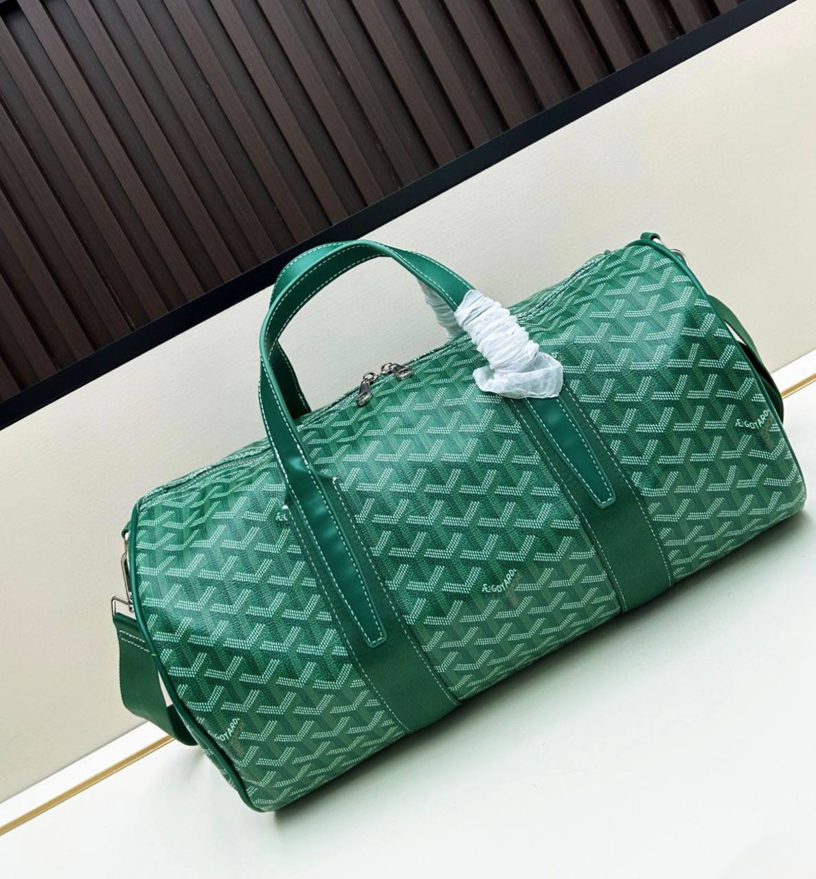 GOYARD TRAVELING BAG
 GOOD QUALITY 
120 dhs🪙🖤
40CM

Zain39
♥️♥️♥️