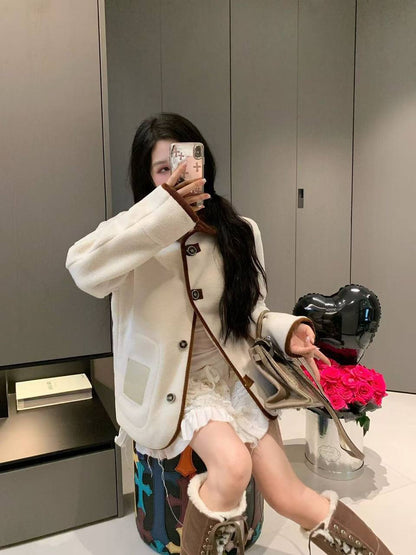 *New collections 💕💕    
280 dhs🪙💚
*good  quality  
*Sizes:S M L xl* 
*AVAILABL winter jacket

Zain231
♥️♥️♥️