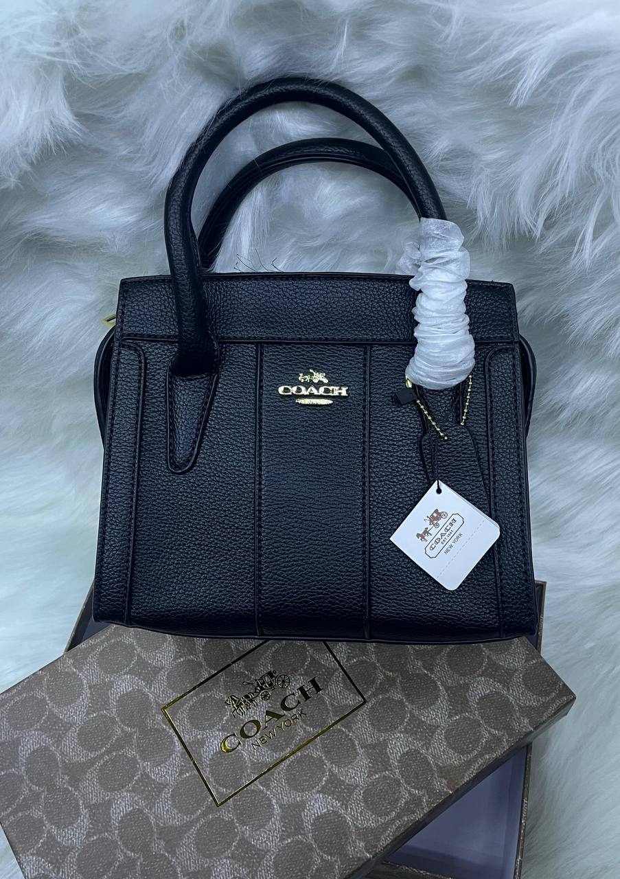 Coach

95 dhs✅ 

with box
🎁🎁🎁

Zain72
♥️♥️♥️
