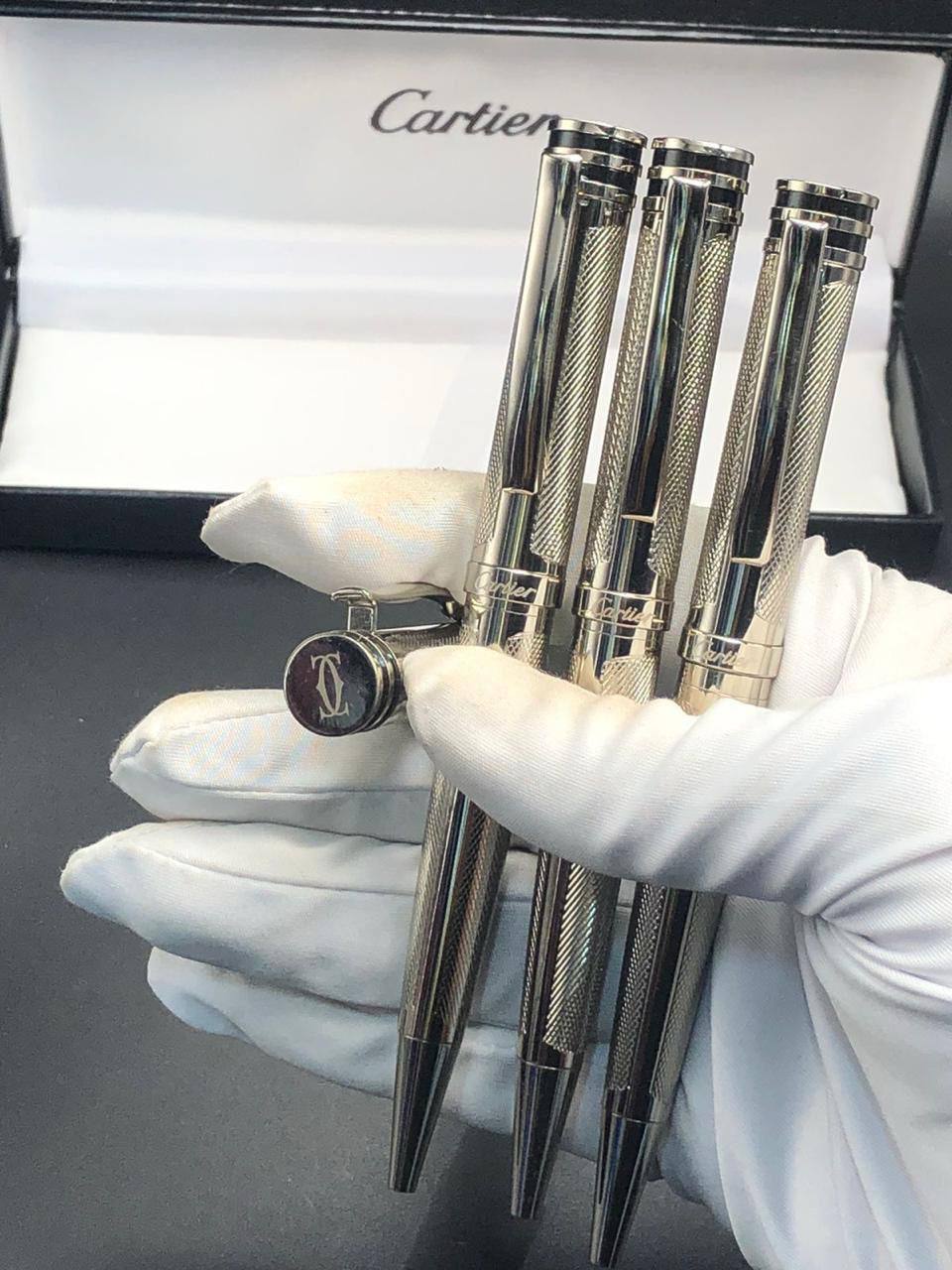 Cartier Pen
55 dhs✅

Zain126
♥️♥️♥️