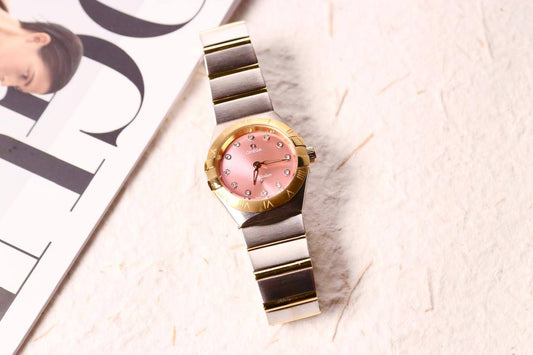 Omega Watch 

220 dhs🇦🇪🇦🇪

Zain33
♥️♥️♥️