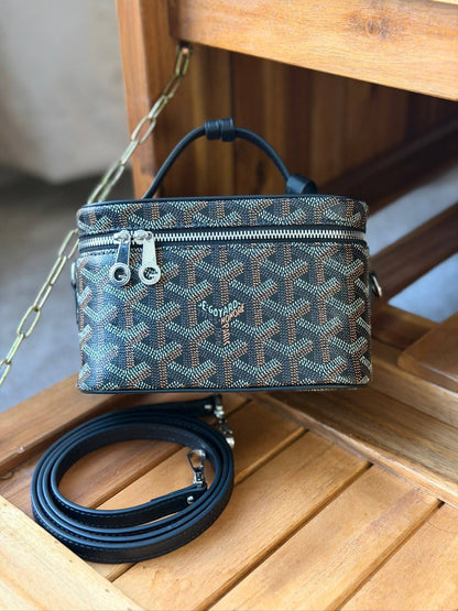 GOYARD
Super Master Quality
Original Packing🎁
Size 11CM&16CM

For Price 👇 WhatsApp✅
0568585901 
0507557372
0552275751 Owner Zain 👌

Zain321
♥️♥️♥️