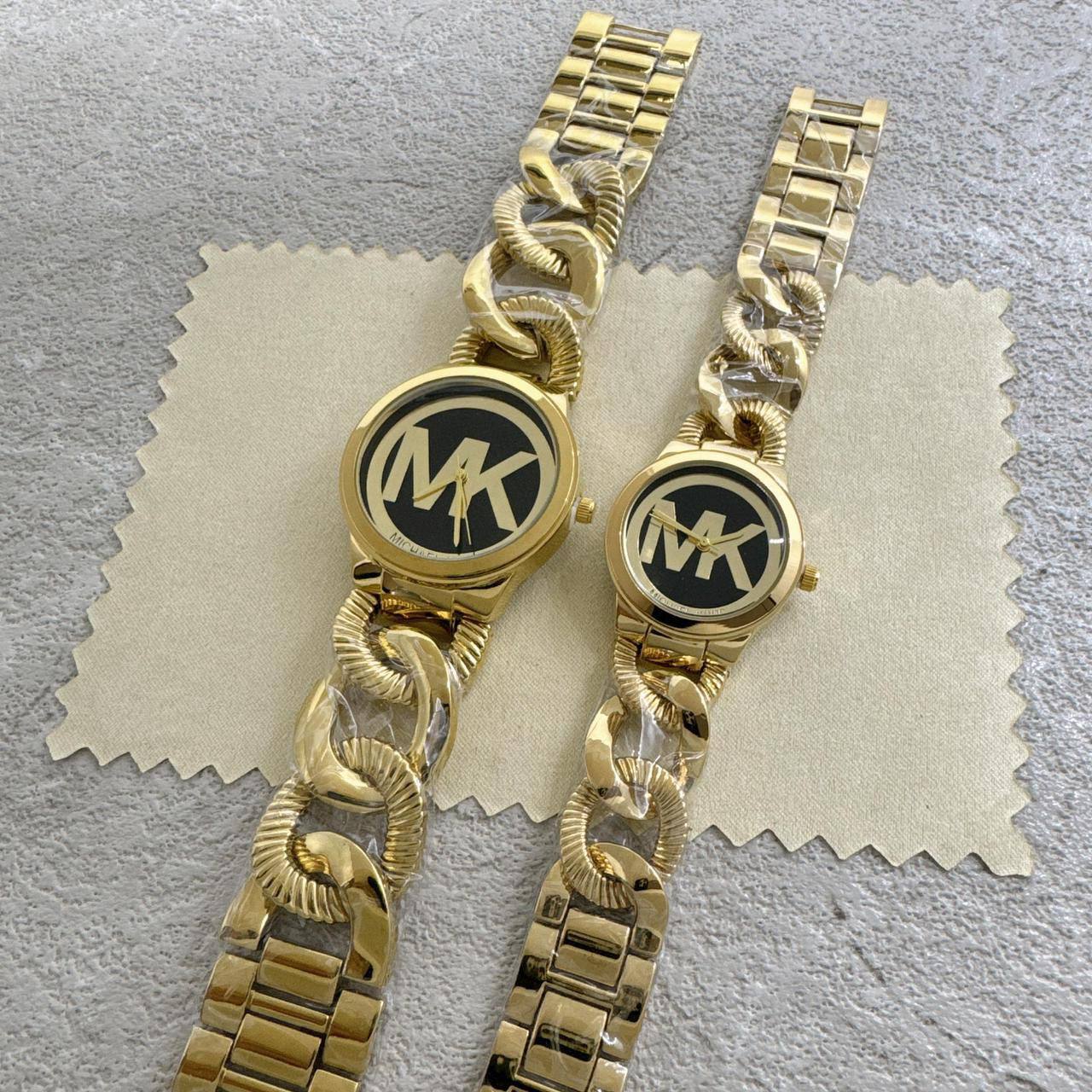 Twin Watches

40 dhs🪙💕
Couple
70 dhs🪙💕

Zain45
♥️♥️♥️