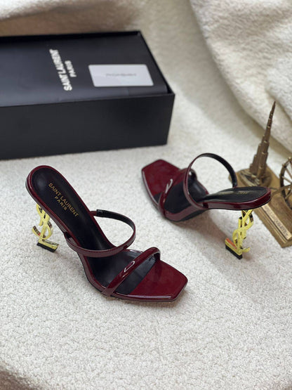 . New ysl heel 

   Size  .  36.  to 41

90 dhs❣️

Zain80
♥️♥️♥️