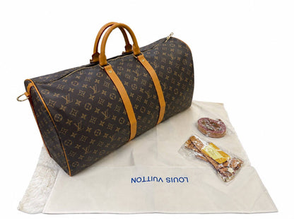 LV Travel Bags
120 dhs✅

Zain50
♥️♥️♥️