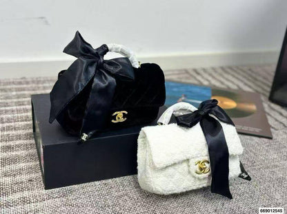 Chanel 
Master
270 dhs🪙🌨️
#20cm💕
#with box💕🥳💁‍♂️

Zain228
♥️♥️♥️