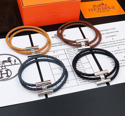 Hermes MEN 
BRACELET
✨💫MASTER QUALITY
70 DHS🇦🇪🇦🇪
WITH BOX AND PAPER BAG

Zain89
♥️♥️♥️