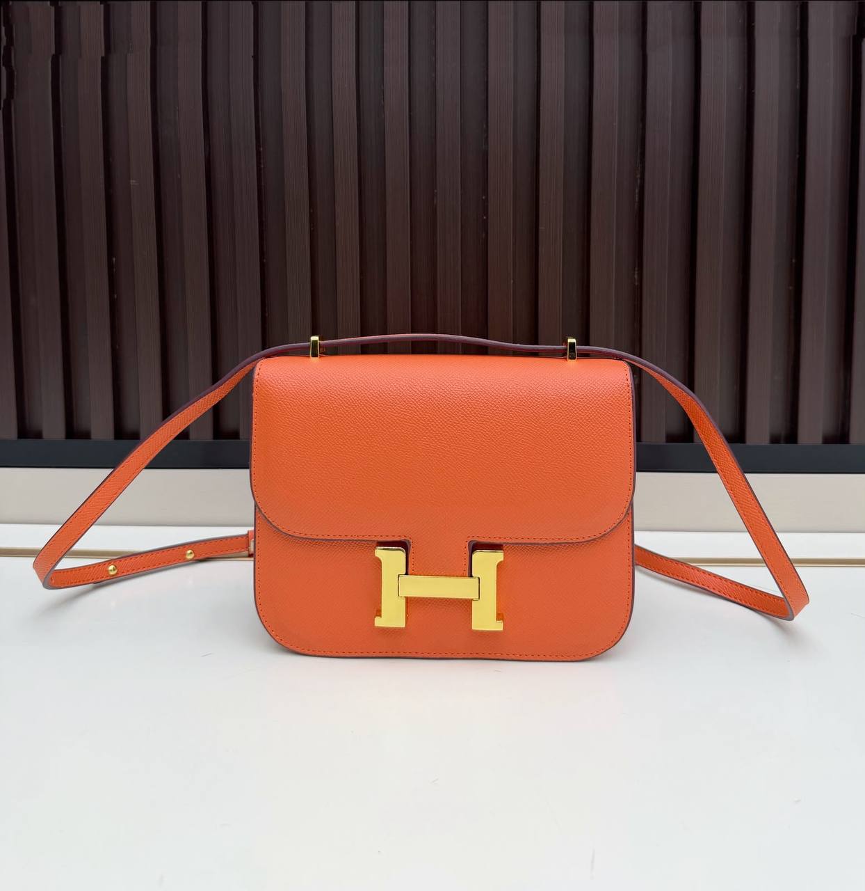 HERMES 
GOOD QUALITY 
WITH BOX 
110 dhs🇦🇪🇦🇪
19 CM

Zain295
♥️♥️♥️