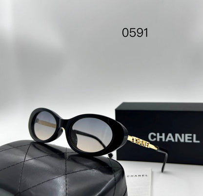 Chanel 

Sunglasses 🕶️ 

good quality 💯

With master box 🗃️ 
55 dhs🇦🇪🇦🇪

Zain273
♥️♥️♥️