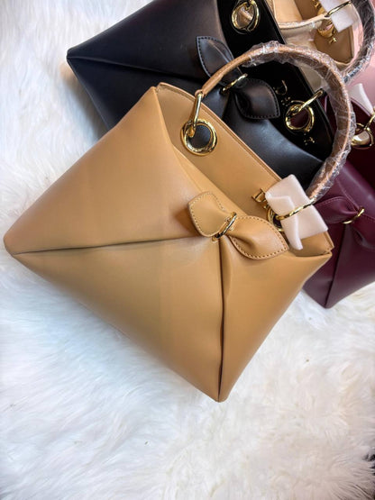 Dior

100 dhs

Zain129
♥️♥️♥️