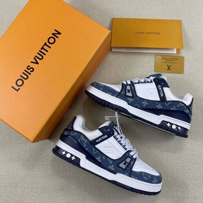 LV
Size :36 to 44
90 dhs🪙🌨️

Zain241
♥️♥️♥️