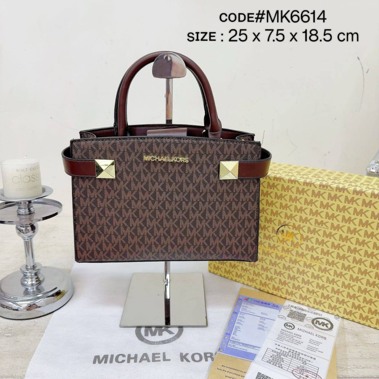 MK
ᴛᴏᴘ ʜᴀɴᴅʟᴇ ʙᴀɢ
ɢᴏʟᴅ ʜᴀᴅᴡᴀʀᴇ
ᴡɪᴛʜ ʟᴏɴɢ ʙᴇʟᴛ sᴛʀᴀᴘ
sɪᴢᴇ : 25 cm
ᴡɪᴛʜ BOX
🎁🎁🎁

75 dhs🪙🌨️

Zain31
♥️♥️♥️