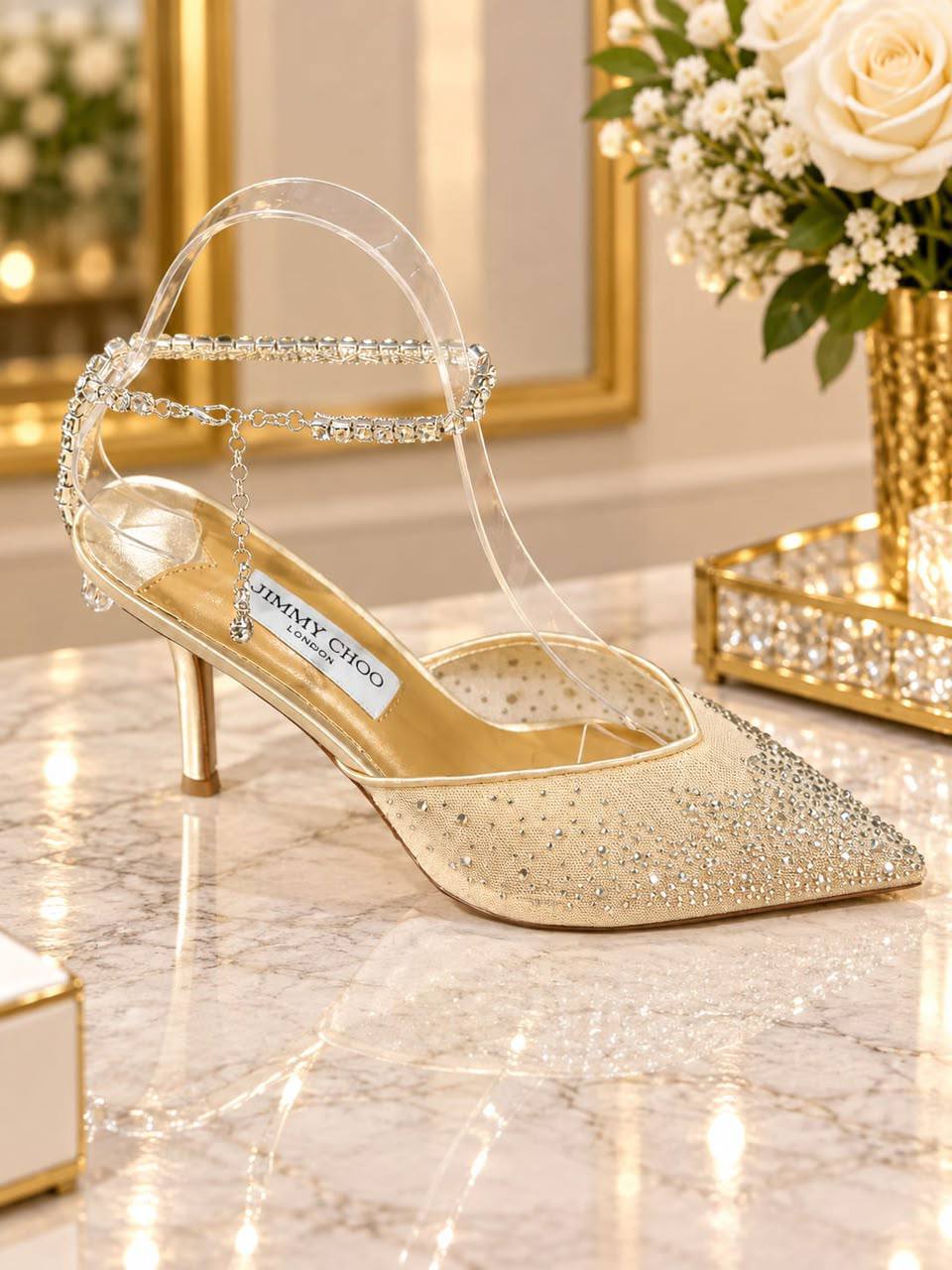 Jimmy choo 

Size 36 to 41 
120 dhs🇦🇪🇦🇪

Zain103
♥️♥️♥️