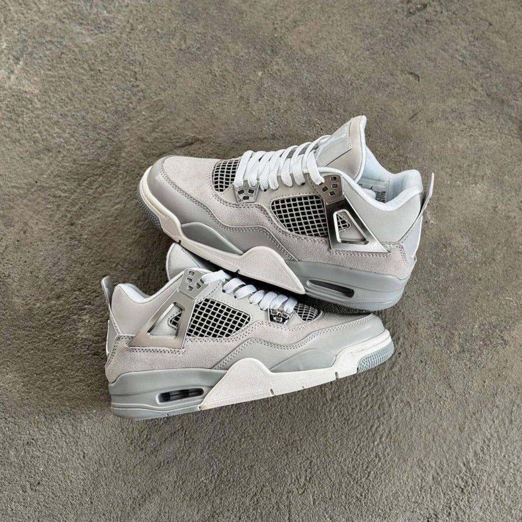 Jordan 4 Retro ‘Frozen Moments’🤍
36-45 AVAILABLE🤩
180 dhs✅

Zain242
♥️♥️♥️