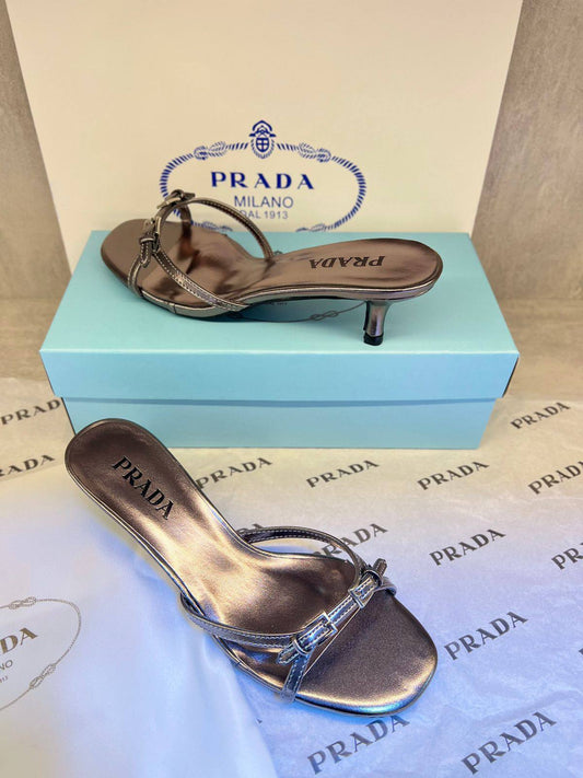 PRADA 
140 dhs❣️
SIZE 36-41 

Zain88
♥️♥️♥️