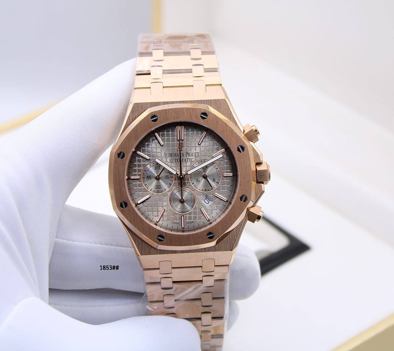 AUDEMARS PIGUET
FOR MEN STOP WATCH
260 dhs💓

Zain304
♥️♥️♥️