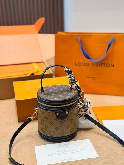 Master Bags
For Price 👇 WhatsApp✅
0568585901 
0507557372
0552275751 Owner Zain 👌

Zain314
♥️♥️♥️