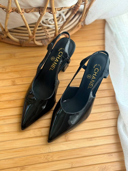 Chanel
Vip Quality
𝗦𝗶𝘇𝗲 𝟯𝟲 𝘁𝗼𝗼 𝟰𝟭 
490 dhs✅

Zain303
♥️♥️♥️