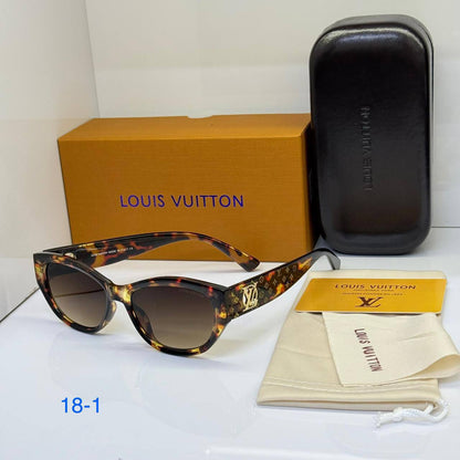 SUNGLASSES 🕶️
GOOD QUALITY 
50 dhs✅

Zain40
♥️♥️♥️