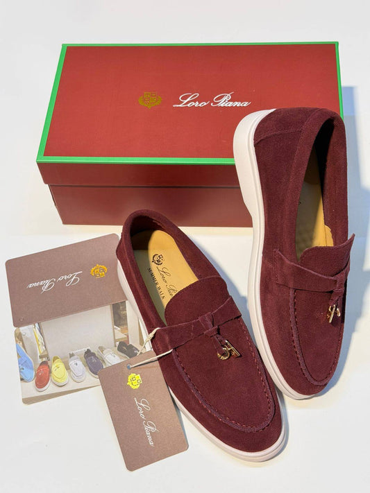 NEW CAME 
LORO PIANA 
GOOD QUALITY ✅
125 dhs❣️
36 to 41

Zain40
♥️♥️♥️