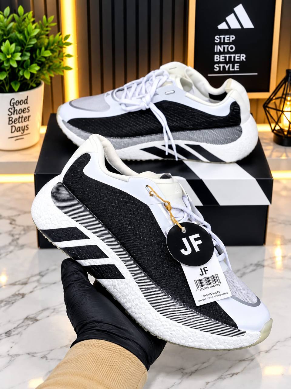Adidas

40 to 45
135 dhs🇦🇪🇦🇪

Zain27
♥️♥️♥️