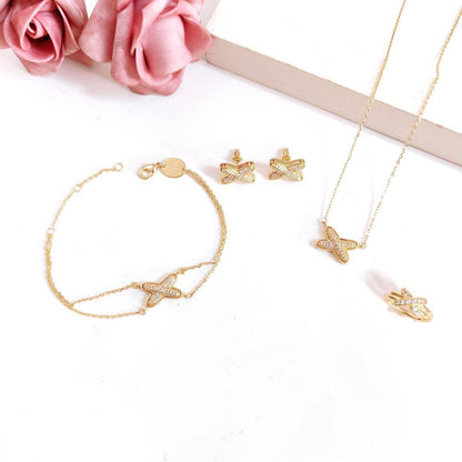 CHAUMET SET❤️‍🔥*
Necklace 🦋
Earring💥
Bracelet ❣️
Ring 💍 size available 👇
6,7,8,9
Master quality 💯
With normal boxes 📦 
140 dhs🪙💚
With master box 🗃️ 
230 dhs🪙💚

Zain216
♥️♥️♥️