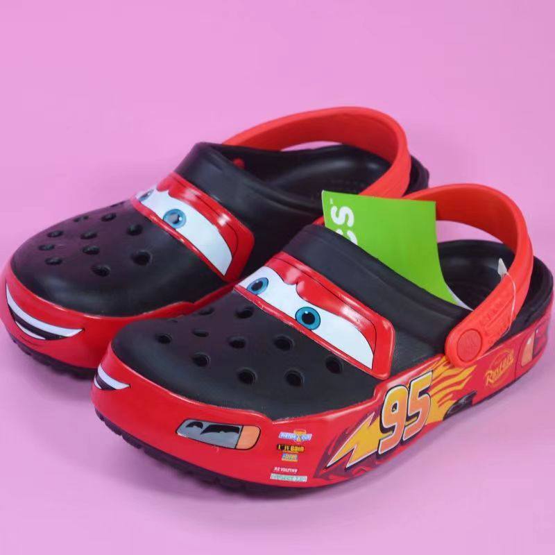 Crocs Classic Lightning McQueen' clog ‘Black Red’🐞
NEW ARRIVALS 🤩
36-45 AVAILABLE 
120 dhs🪙💕

Zain242
♥️♥️♥️