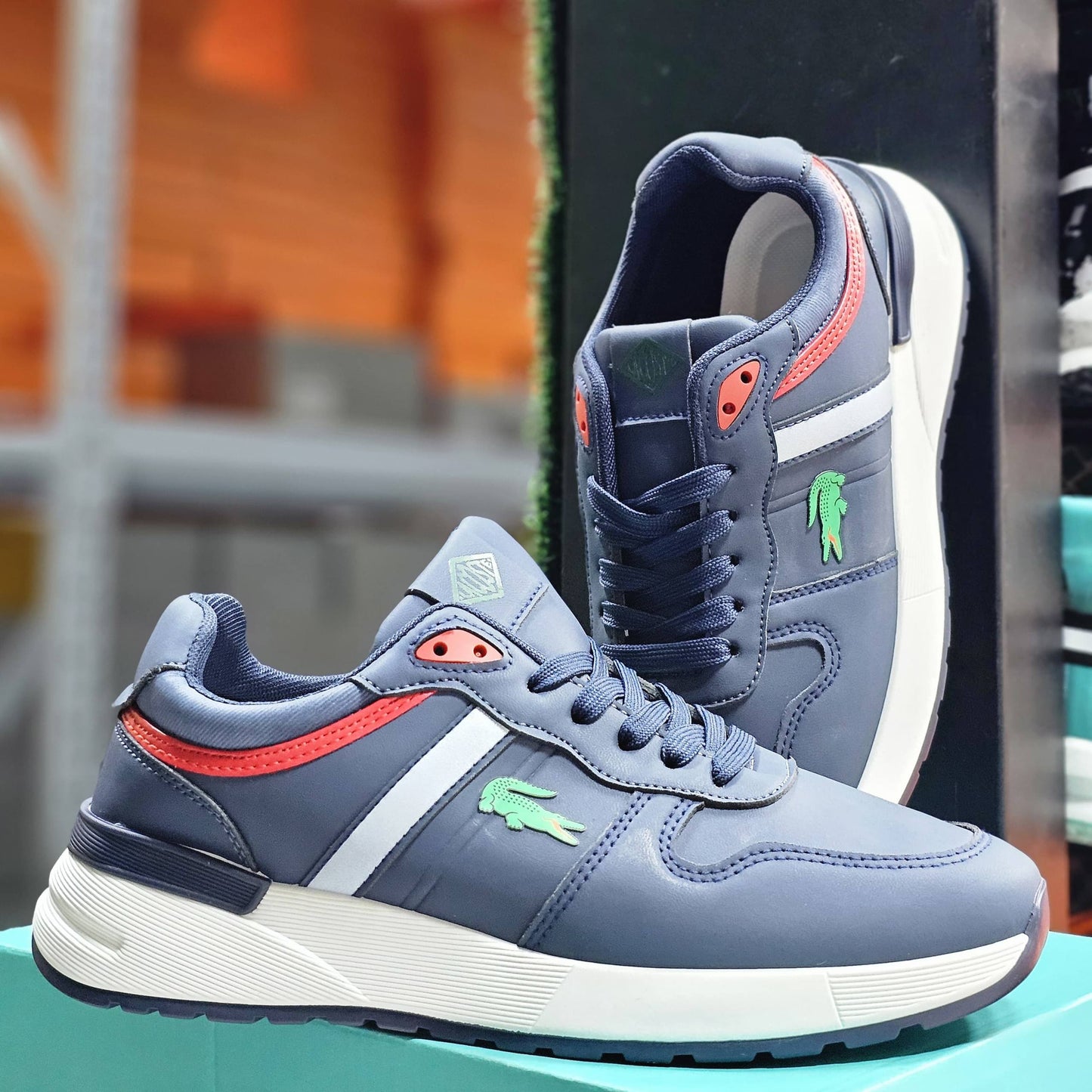 Lacoste
Size 40-45   
75 dhs🪙🌨️

Zain163
♥️♥️♥️