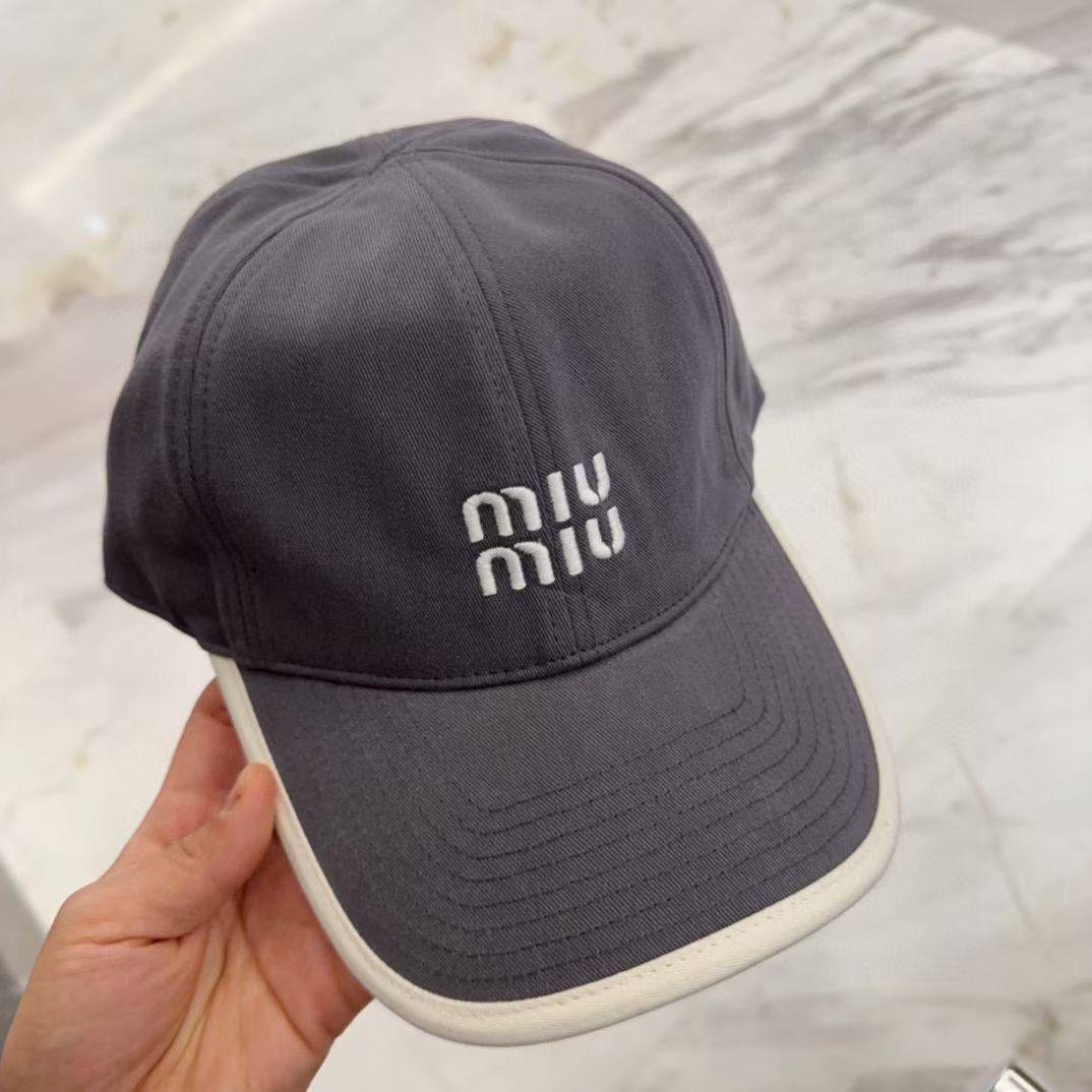 CAP

*MASTER QUALITY*

170 dhs✅

Zain202
♥️♥️♥️