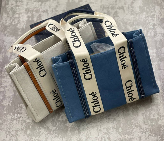 Chloe
Copy one
S.  Size.   120 dhs✅ 
M.             130 dhs✅ 
L.              140 dhs✅

Zain175
♥️♥️♥️