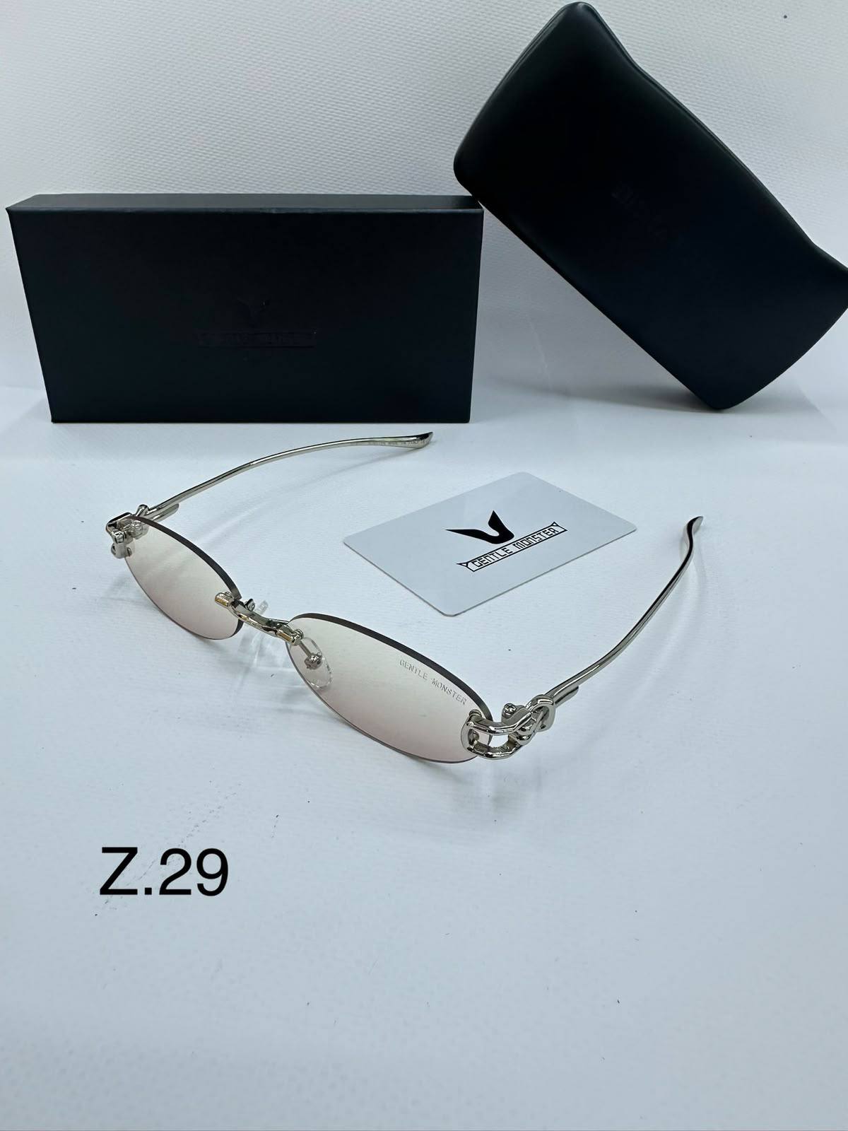 Sunglasses
A+ Quality 
Available more designs 

45 dhs🇦🇪 same box 📦

Zain48
♥️♥️♥️