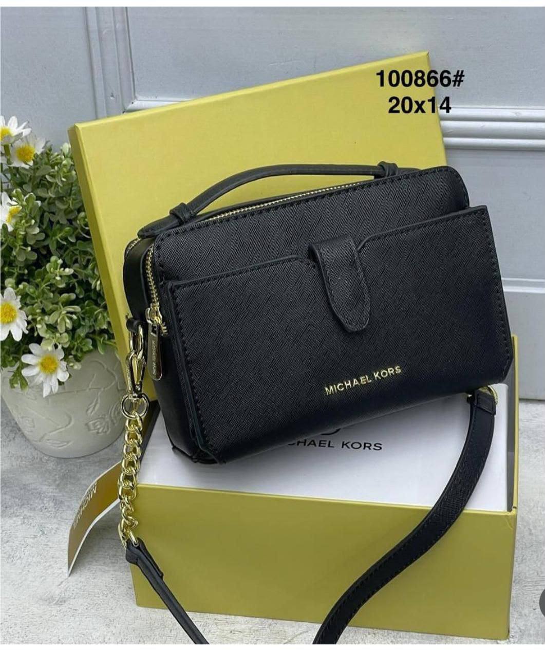 MK
90 dhs✅
Size：20CM
Good-quality 

Zain35
♥️♥️♥️