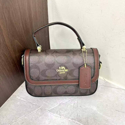 Coach 


3 in 1 bags 
85 dhs🇦🇪🇦🇪🇦🇪

Zain232
♥️♥️♥️