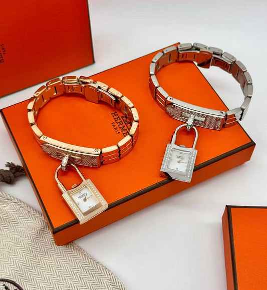 Hermes Master
420 dhs✅

Zain85
♥️♥️♥️