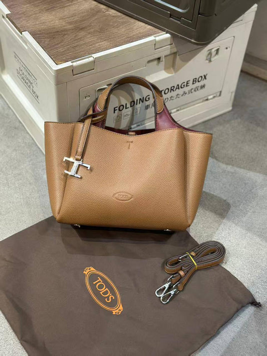TODS
110 dhs❤️

Zain143
♥️♥️♥️