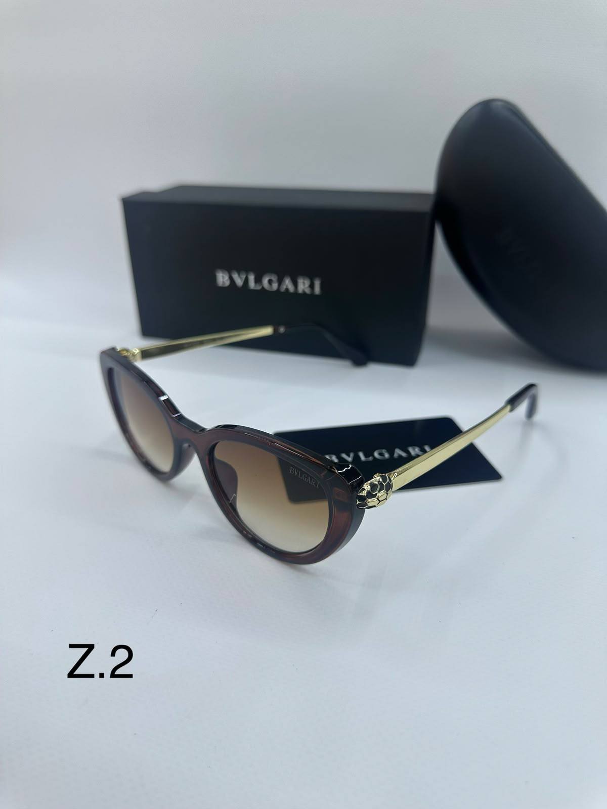Bvlgari 
Sunglasses 💥
Copy 1️⃣ 
good quality 💯
With original boxes  🗃️ 
60 dhs✅

Zain216
♥️♥️♥️