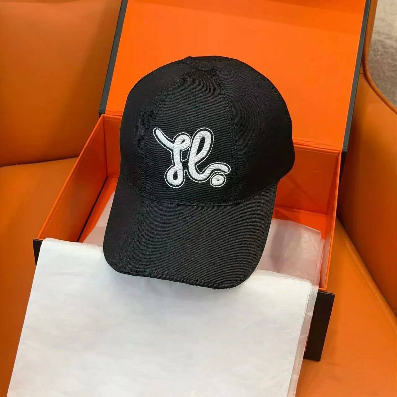 Hermes - Gucci 
Caps
Master Quality
130 dhs🇦🇪🇦🇪

Zain33
♥️♥️♥️