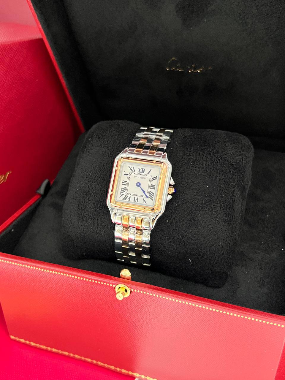 Cartier
27mm
195 dhs✅

Zain185
♥️♥️♥️