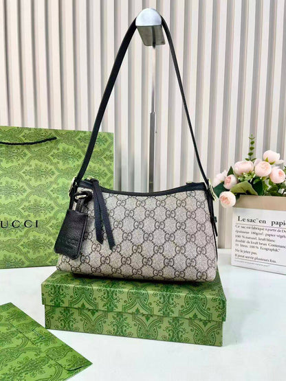 Gucci
95 dhs❣️

With Box
🎁🎁🎁

Zain50
♥️♥️♥️