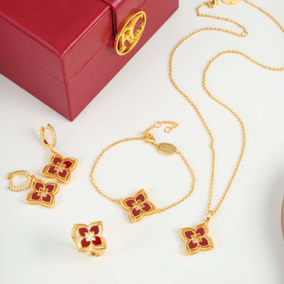Roberto Coin 
NECKLACE EARRINGS
130 DHS🪙🌨️SET

Zain89
♥️♥️♥️