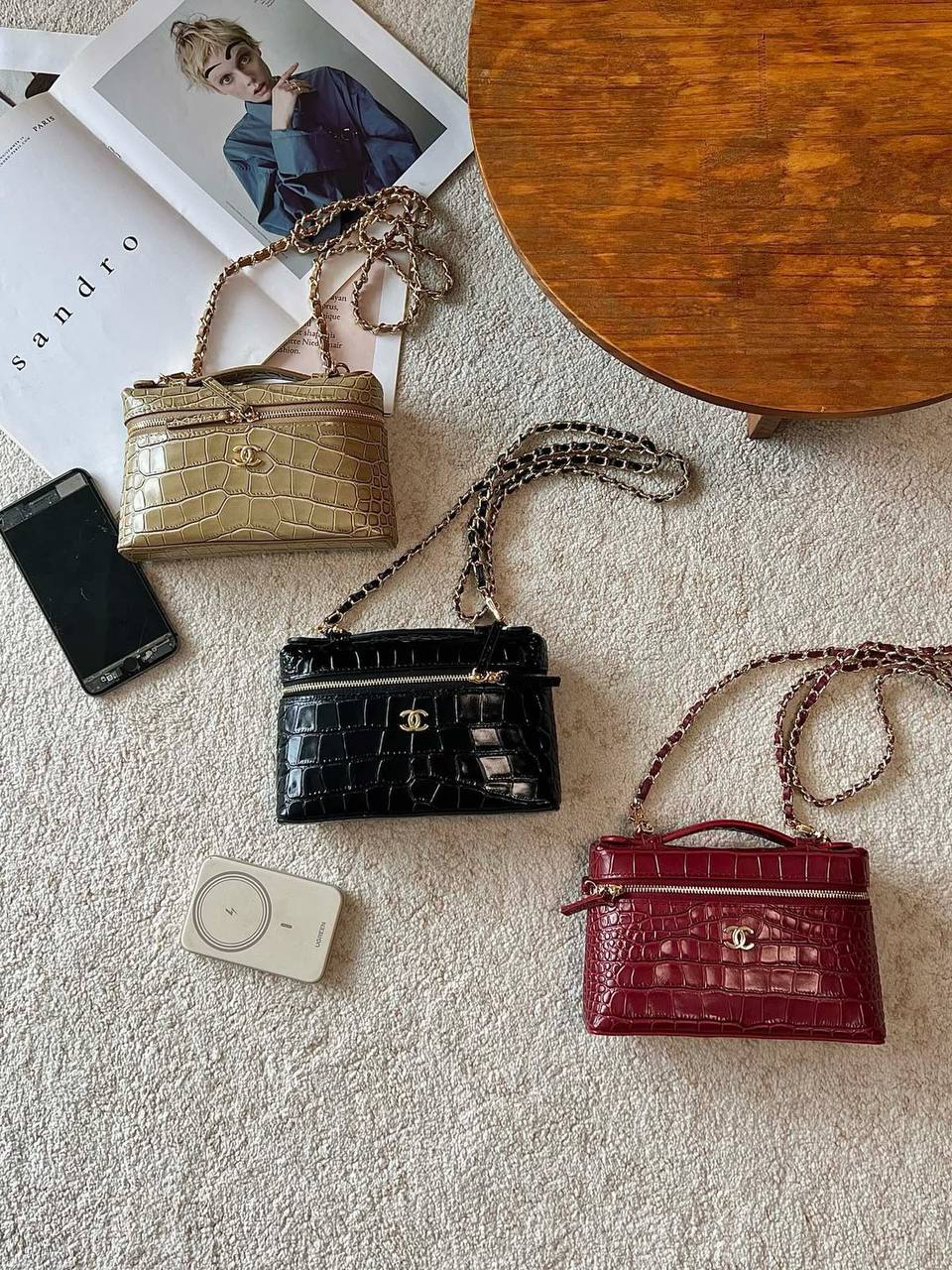 CHANEL 

new arrival 

240 dhs 🇦🇪🇦🇪
19cm🥰🥰

Zain228
♥️♥️♥️