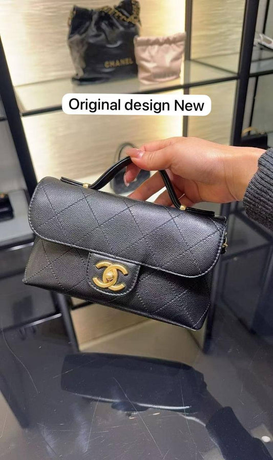 🌟 Chanel 25K
1️⃣ First quality +🎁
Size : 20 * 15 cm

90 dhs🪙🌨️

with box 
🎁🎁🎁

Zain115
♥️♥️♥️