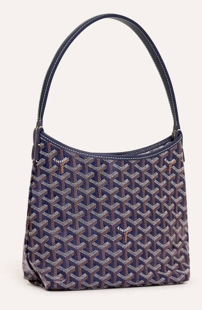 GOYARD Hobo
Bohème Mini Bag
Chevron Goyardine Canvas
Size: 21 cm
Without BOX

90 dhs🇦🇪🇦🇪

Zain239
Zain215
♥️♥️♥️