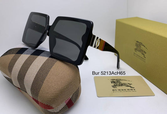 Burberry 
Master
180 dhs❣️

Zain126
♥️♥️♥️