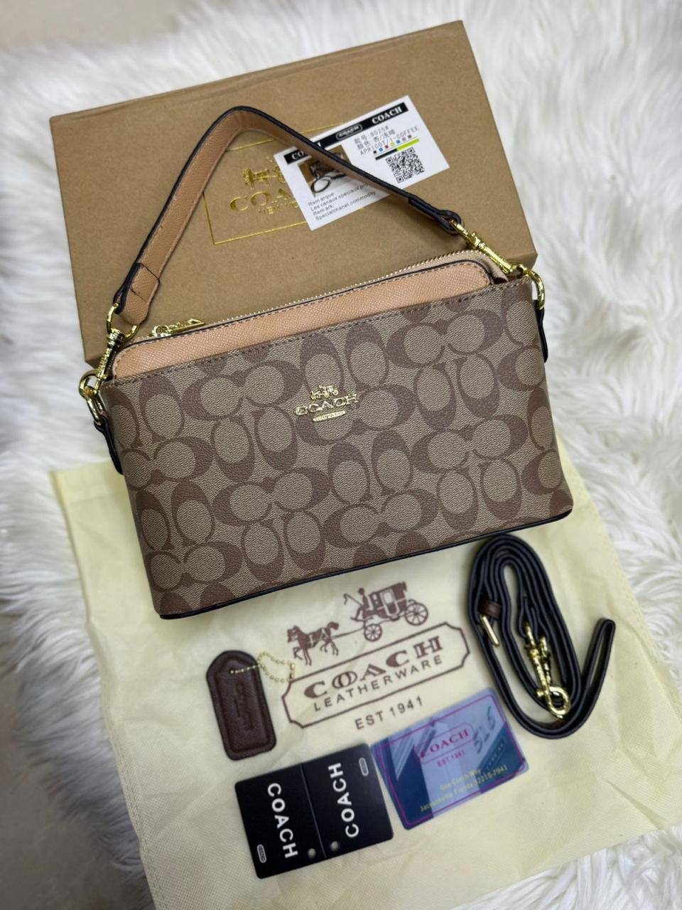 🌈 Coach 2 Straps
1️⃣ First quality +🎁
Size : 25 * 15 * 9 cm
85 dhs🌺
with box 🎁

Zain115
♥️♥️♥️