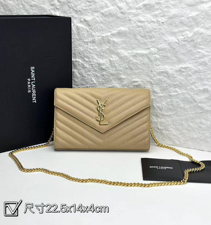 YSL Master
22.5cm 🫶🏼 
240 dhs❣️

Zain228
♥️♥️♥️