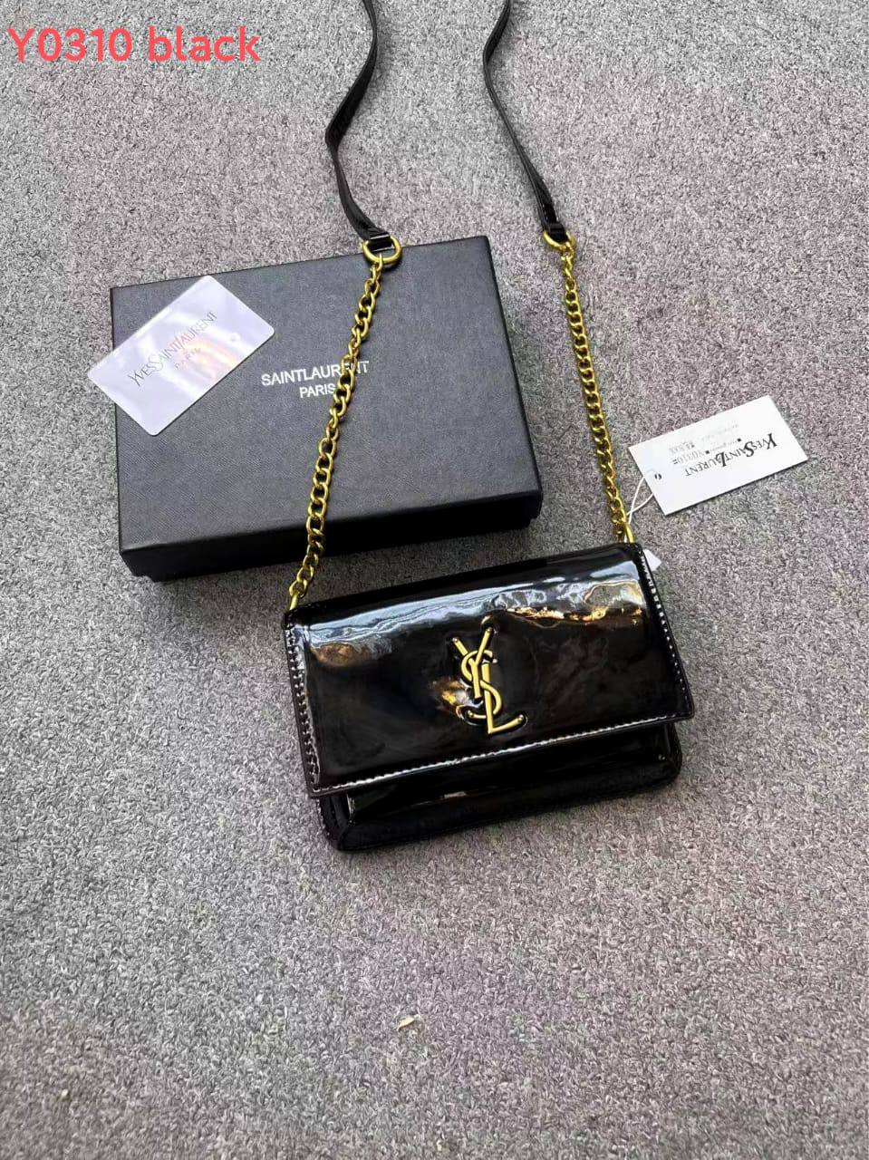 YSL
80 dhs🪙🖤
high quality 
With box  
♥️♥️♥️

20cm

Zain26
🌸🌸🌸