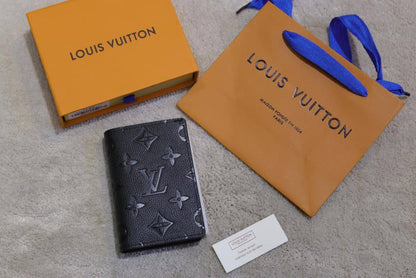 LV Wallet 
Master Quality
110 dhs🇦🇪🇦🇪

Zain33
♥️♥️♥️