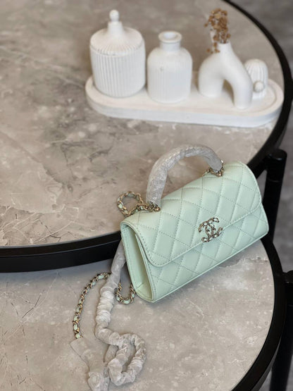 CHANEL✨
Available original box 📦 
With full packing 🎀🎀
Super high quality 💥💥
For Price 👇 WhatsApp✅
0568585901 
0507557372
0552275751 Owner Zain 👌

Zain283
♥️♥️♥️