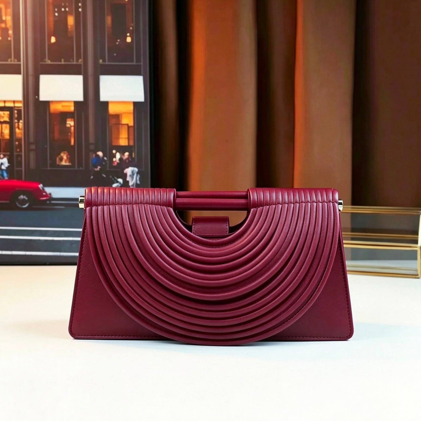 BOTTEGA NEW CAME GOOD QUALITY WITH BOX 
120 dhs✅

Zain295
♥️♥️♥️